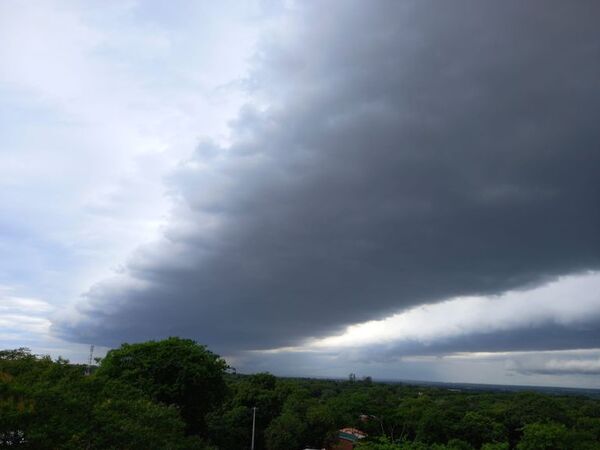 Aumentan a ocho los departamentos en áreas de tormenta - Nacionales - ABC Color