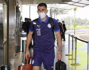 Crónica / Con Junior Alonso y “Tony” Sanabria la Albirró tendrá plantel completo