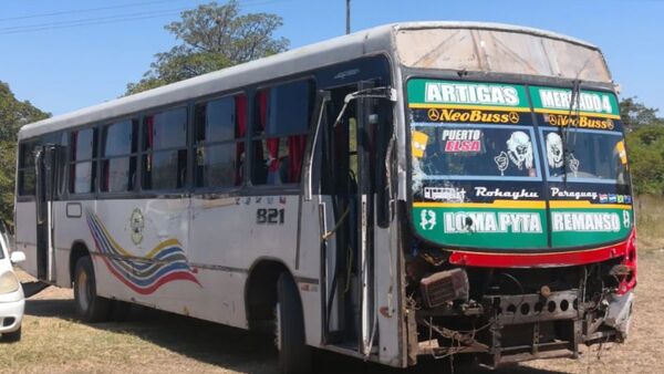 Pasajera cayó de estribera de micro y falleció