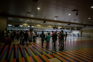 Venezuela autoriza las rutas aéreas con España tras casi dos años de suspensión - MarketData