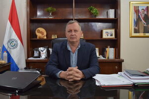 Ministro Bertoni: “Hay que hacer oídos sordos a los haraganes que quieren denigrar el trabajo del campo”