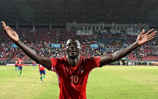 Camerún y Gambia sufren para avanzar a cuartos de la Copa de África - Fútbol - ABC Color