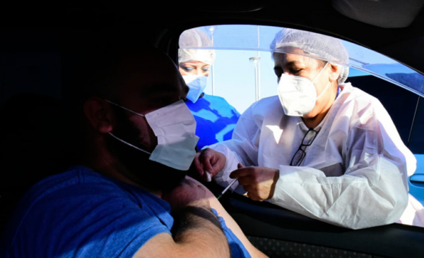 Diario HOY | Recomiendan mascarilla quirúrgica o N95 ante elevado contagio de COVID
