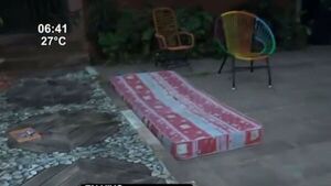 Vecinos duermen en el patio por culpa de la ANDE