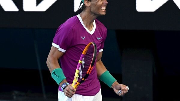 Nadal evita remontada Shapovalov