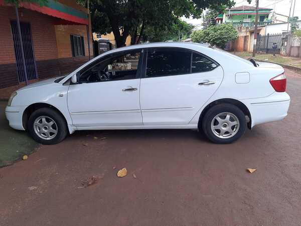 “Levantan” auto del patio de la Décima Región Sanitaria - La Clave