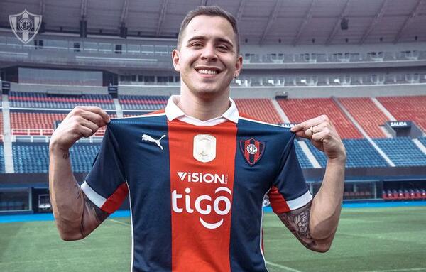 Robert Piris Da Motta fue incorporado oficialmente al Ciclón