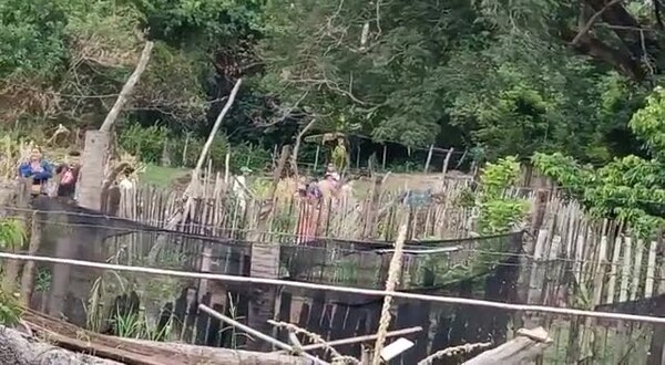Joven muere apedreado durante una pelea entre vecinos - Noticiero Paraguay