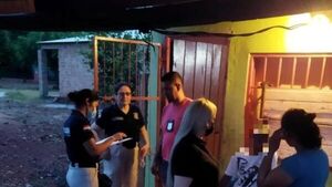 Menor de 13 años era obligado a grabar a su mamá y padrastro cuando tenían sexo