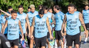 Por casos de covid, Uruguay convoca a tres nuevos jugadores