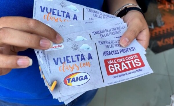 Inverfin regala un mes de cuota a docentes que retiren una motocicleta