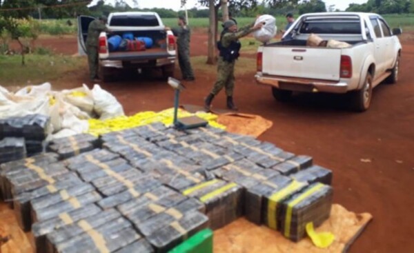 Incautan 1.769 kilos de marihuana en Puerto Indio