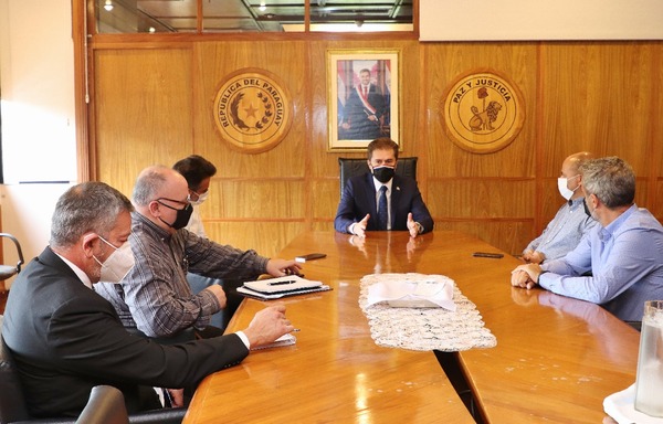 Directivos del emblema Shell en Paraguay informaron al ministro Castiglioni sobre los avances del posicionamiento de la firma en nuestro país