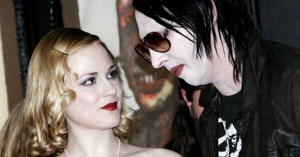La Nación / La actriz Evan Rachel Wood acusó a Marilyn Manson de violarla en filmación de videoclip