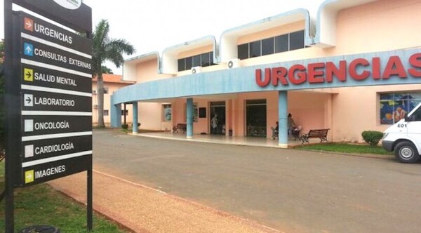 Guardias del Hospital Acosta Ñu a los golpes con padre de un paciente