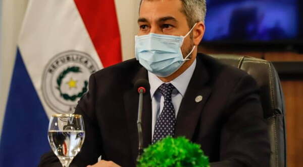 Mario Abdo cumplió con el aislamiento, pero sigue dando positivo - Noticiero Paraguay