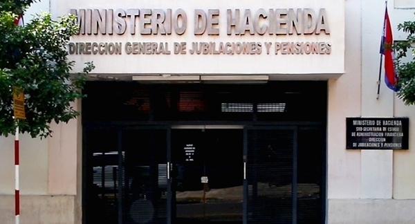 Jubilados y pensionados de la Caja Fiscal percibieron sus haberes de enero con un incremento del 6,8%