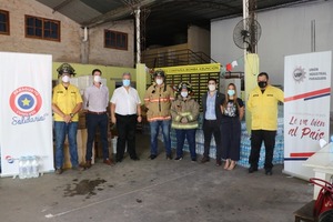UIP entrega donativos a bomberos