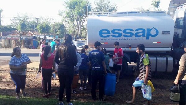 Gobierno proveerá agua potable a barrios de Asunción y en zonas puntuales de tres departamentos - El Trueno