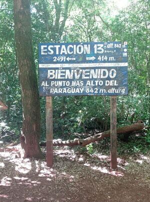 Cierran temporalmente el Cerro Tres Kandú tras asalto a turistas - Nacionales - ABC Color