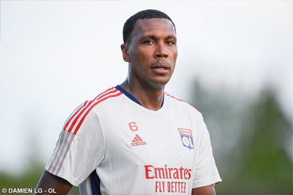 Marcelo Guedes rescinde su contrato con el Lyon - Fútbol Internacional - ABC Color