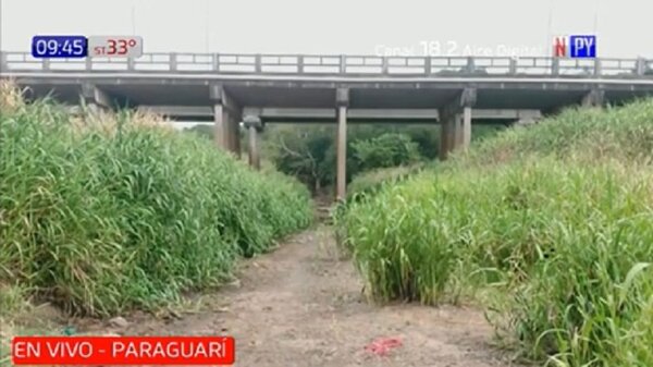 El arroyo Caañabé está totalmente seco | Noticias Paraguay