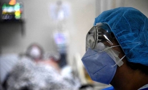 Diario HOY | Aumentaron contagios entre el personal de salud: vacunación evitó casos fatales