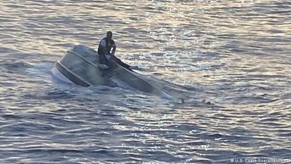 Sigue la búsqueda de 39 personas tras naufragio en aguas de Florida