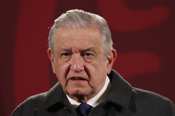 López Obrador pide a quienes compren Banamex no tener deudas fiscales - MarketData