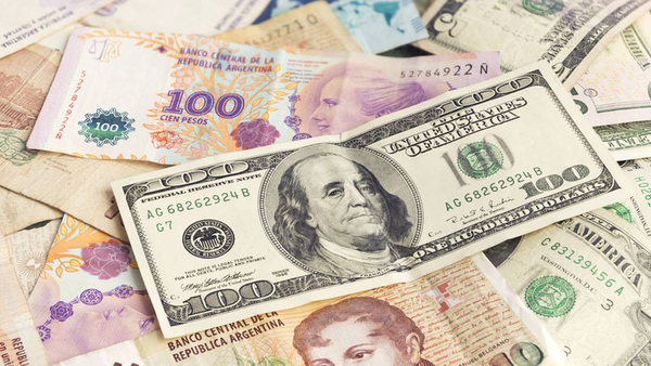 Argentina: El dólar blue supera los $220 y rompe un nuevo récord