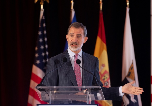 Felipe VI cierra su visita a P.Rico con una reunión con la representante ante EE.UU. - MarketData