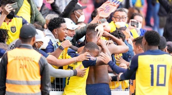 Diario HOY | Médicos exhortan a no permitir público en el partido Ecuador-Brasil