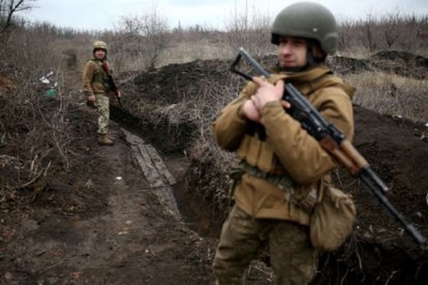 Rusia, Ucrania, Francia y Alemania se comprometen a respetar el alto el fuego con los llamados acuerdos de Minsk