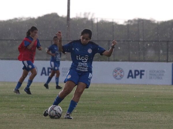 Con la mirada fija en el Sudamericano de Uruguay - APF