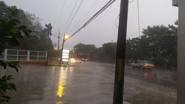 Llegó la tan anhelada lluvia en algunas zonas de Cordillera - Nacionales - ABC Color