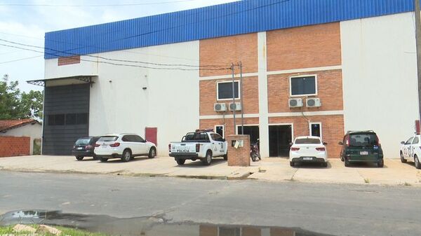 Toman por asalto depósito y roban un cargamento de celulares y notebook en Mariano R. Alonso - Nacionales - ABC Color