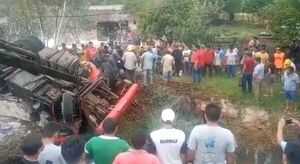 San Pedro: Tras vuelco de camión e incendio, rescatan a ocupantes