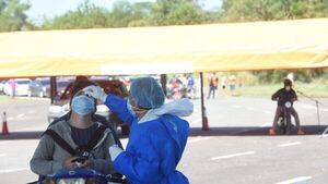 Covid-19: Médicos piden cuarentena voluntaria ante ola de contagios