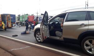 Peatón muere tras ser atropellado por una camioneta - ABC en el Este - ABC Color