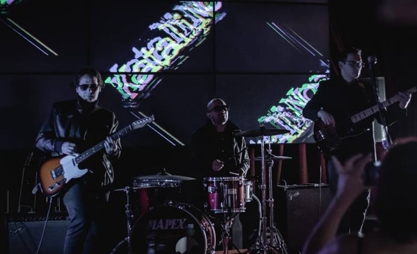 Diario HOY | Katalinos presentará videoclips de canciones oficiales de filme nacional "Una conexión fatal"