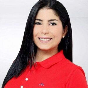 Realizan autopsia al cuerpo de la exmodelo Paola Gaete, quien falleció durante una cirugía estética