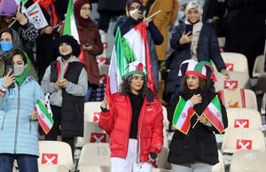 Las iraníes vuelven a los estadios, por segunda vez en 40 años - Fútbol Internacional - ABC Color