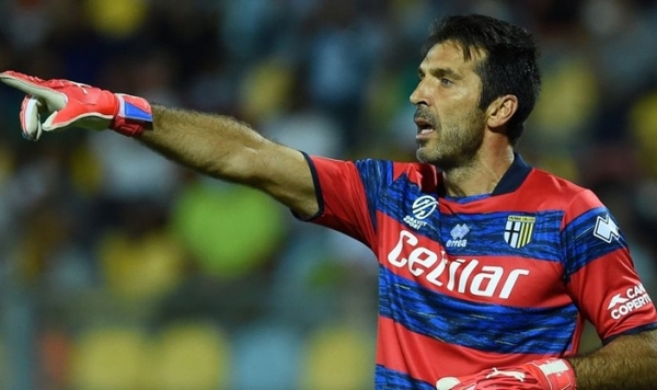 Buffon cumple 44 años - El Independiente