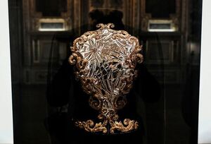 Las creaciones de Yves Saint Laurent entran en las colecciones de seis museos parisinos