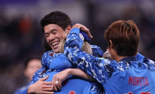 Diario HOY | Australia y Japón arrollan en la 3ª jornada de clasificación para el Mundial