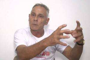Crónica / Una “luz” lo sigue en el campo y dice que deja huellas “quemadas”