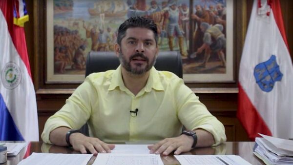 Nenecho dice que fueron siete los camiones alquilados