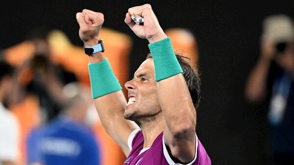 Nadal se sobrepone a la reacción de Berrettini para estar en la final