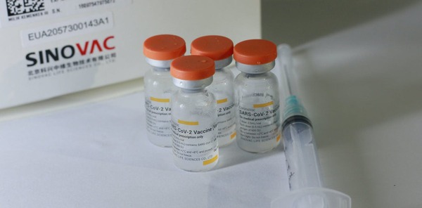 Llegaron las vacunas pediátricas Coronavac: 'Son seguras, efectivas e inactivadas'