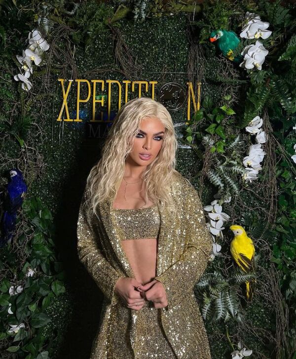 Nadia Ferreira se puso rubia para el Fashion Week en Dubái
